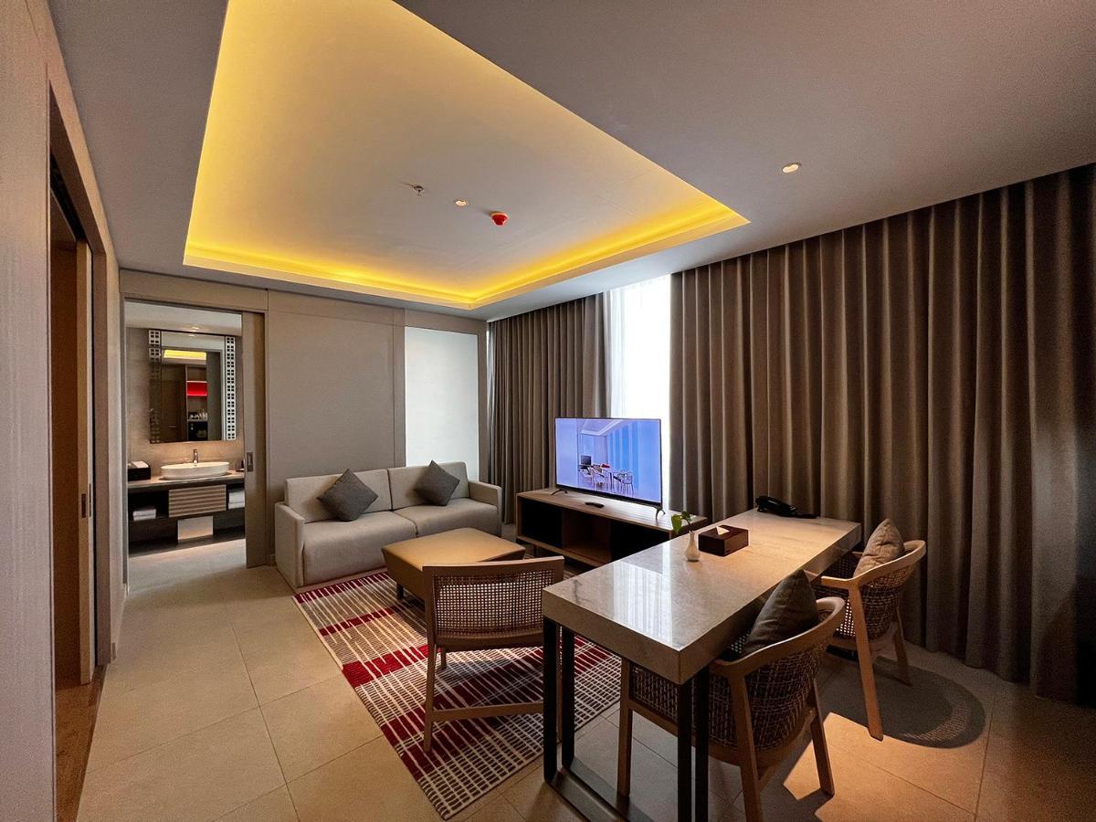 Ra Suites Simatupang Jakarta Exterior foto