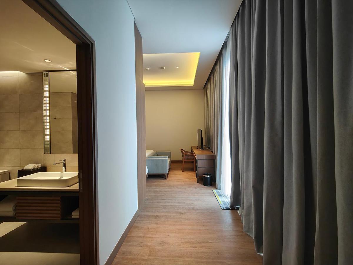 Ra Suites Simatupang Jakarta Exterior foto